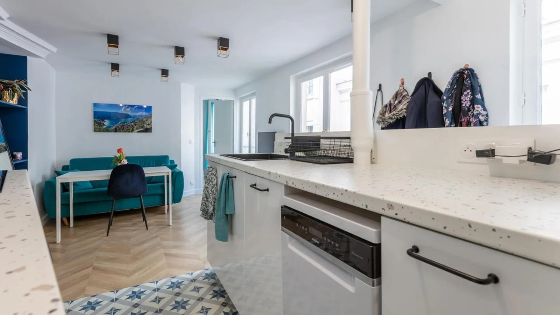 Apartment Charme Bleu Chaussee D'antin By Weekome Paris